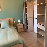 Holiday home Maison Proche De La Cite Avec Jardin *