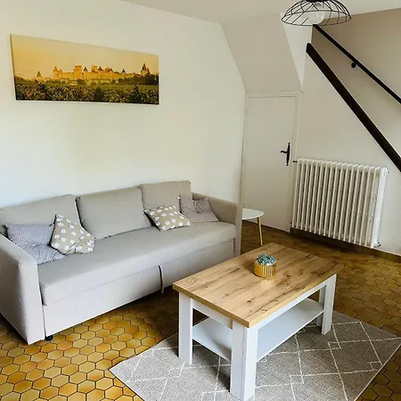 Holiday home Maison Proche De La Cite Avec Jardin Carcassonne