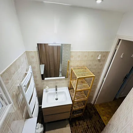 Dom wakacyjny Maison Proche De La Cite Avec Jardin Carcassonne